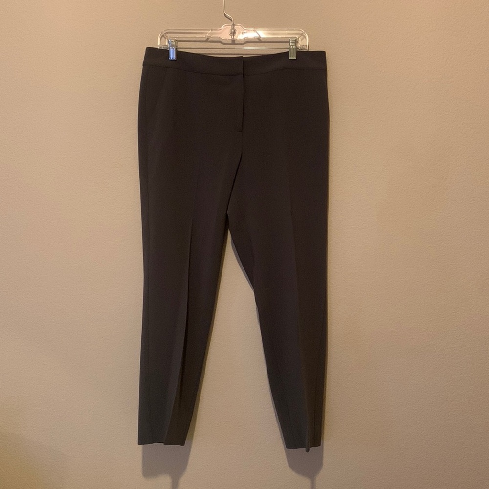 St. John pray dress pants. Size 10